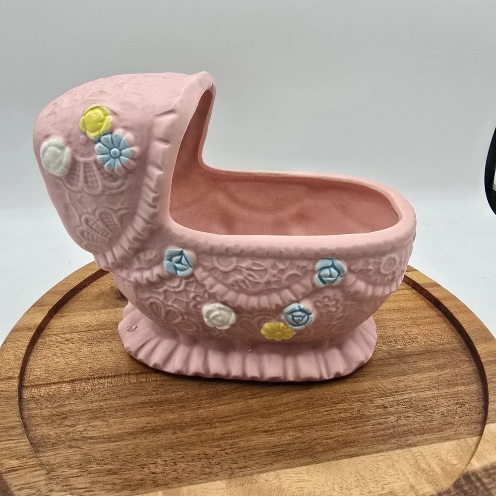 VTG Baby Bassinet Planter Sankyo ROCKABYE BABY Music Box WORKS Pink Japan